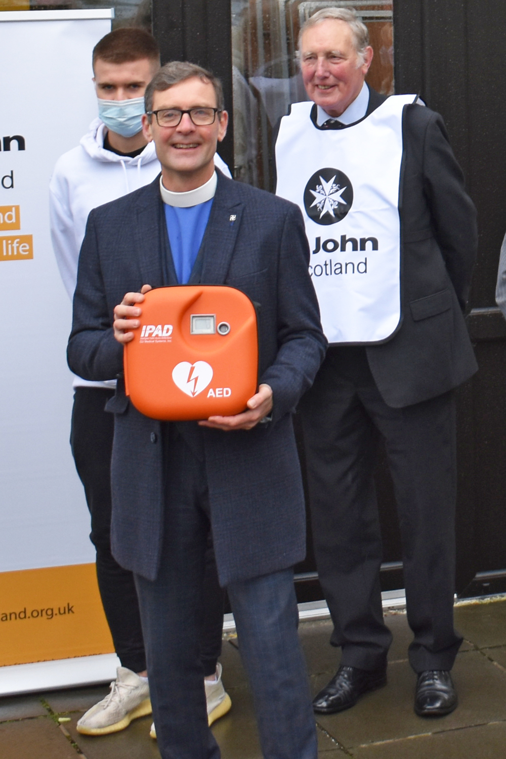 New defibrillator for Clydebank St John Scotland